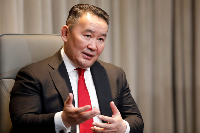 Tổng thống Mông Cổ Battulga Khaltmaa. Ảnh: Reuters.