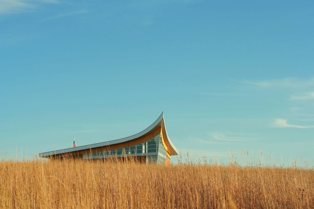 Một phần Đài tưởng niệm quốc gia Homestead của Mỹ được đặt tại Beatrice, bang Nebraska. Đài tưởng niệm quốc gia Homestead là địa điểm của nhà dân đầu tiên được cấp theo đạo luật Homestead mang tính bước ngoặt năm 1862. Nó đã mở ra phần lớn miền tây nước Mỹ cho những người định cư được giao đất nếu họ làm việc hiệu quả.