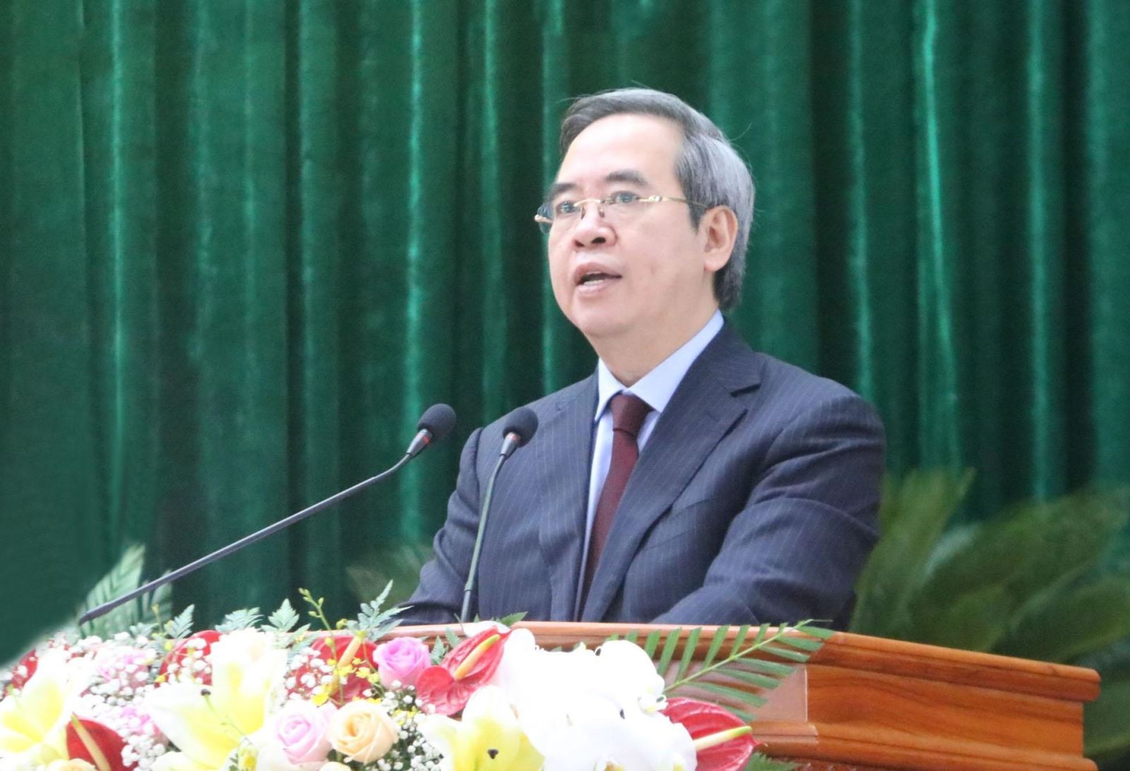 Đề nghị xem xét kỷ luật ủy viên Bộ Chính trị Nguyễn Văn Bình.