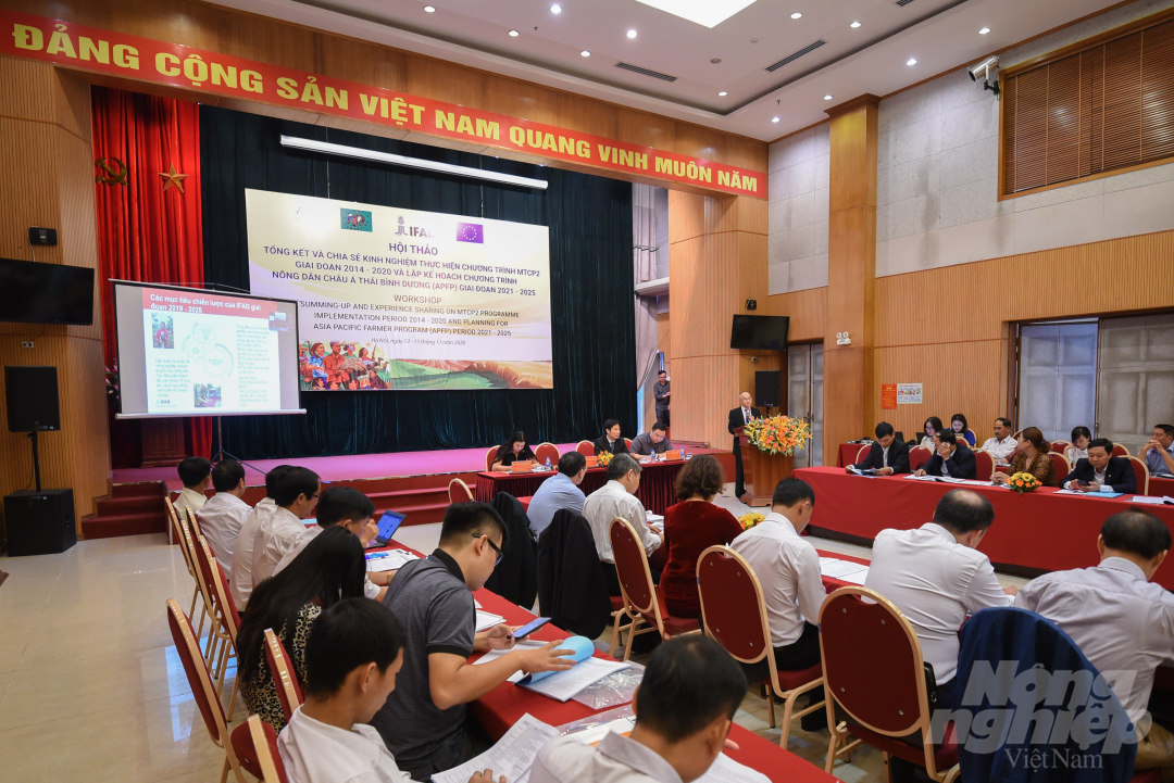 Hội nghị Tổng kết Chương trình MTCP2 giai đoạn 2014 -2020, do Hội nông dân Việt Nam tổ chức sáng 12/11 tại Hà Nội. Ảnh: Tùng Đinh.