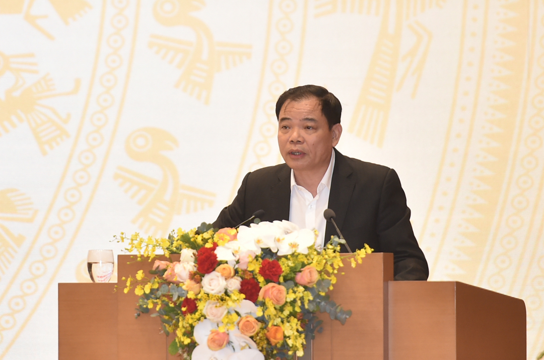 Bộ trưởng NN-PTNT Nguyễn Xuân Cường phát biểu tại Hội nghị Chính phủ làm việc với các địa phương. Ảnh: VGP.