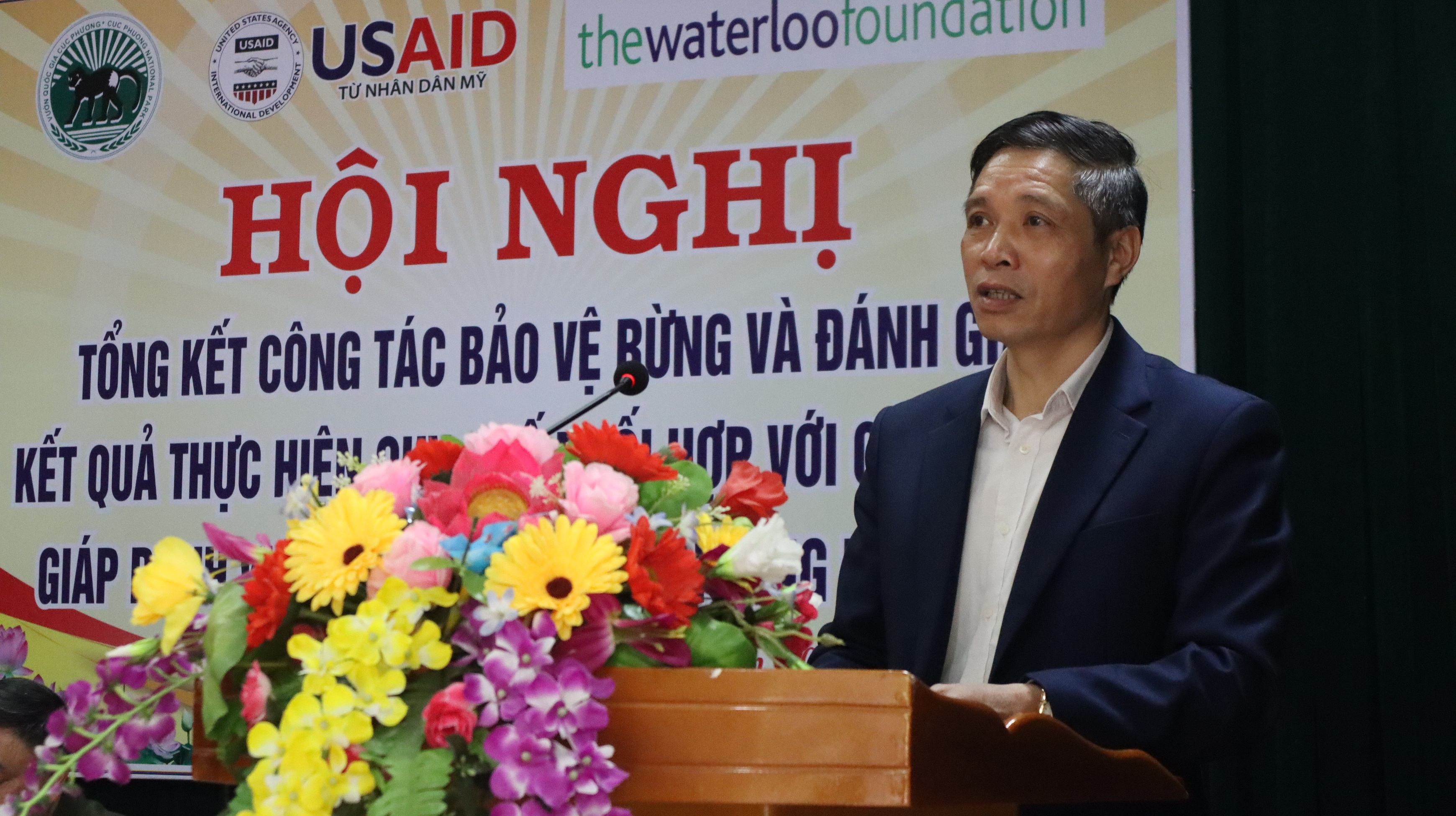 Ông Đinh Văn Xuân, Chủ tịch UBND Xã Cúc Phương phát biểu tại hội nghị.