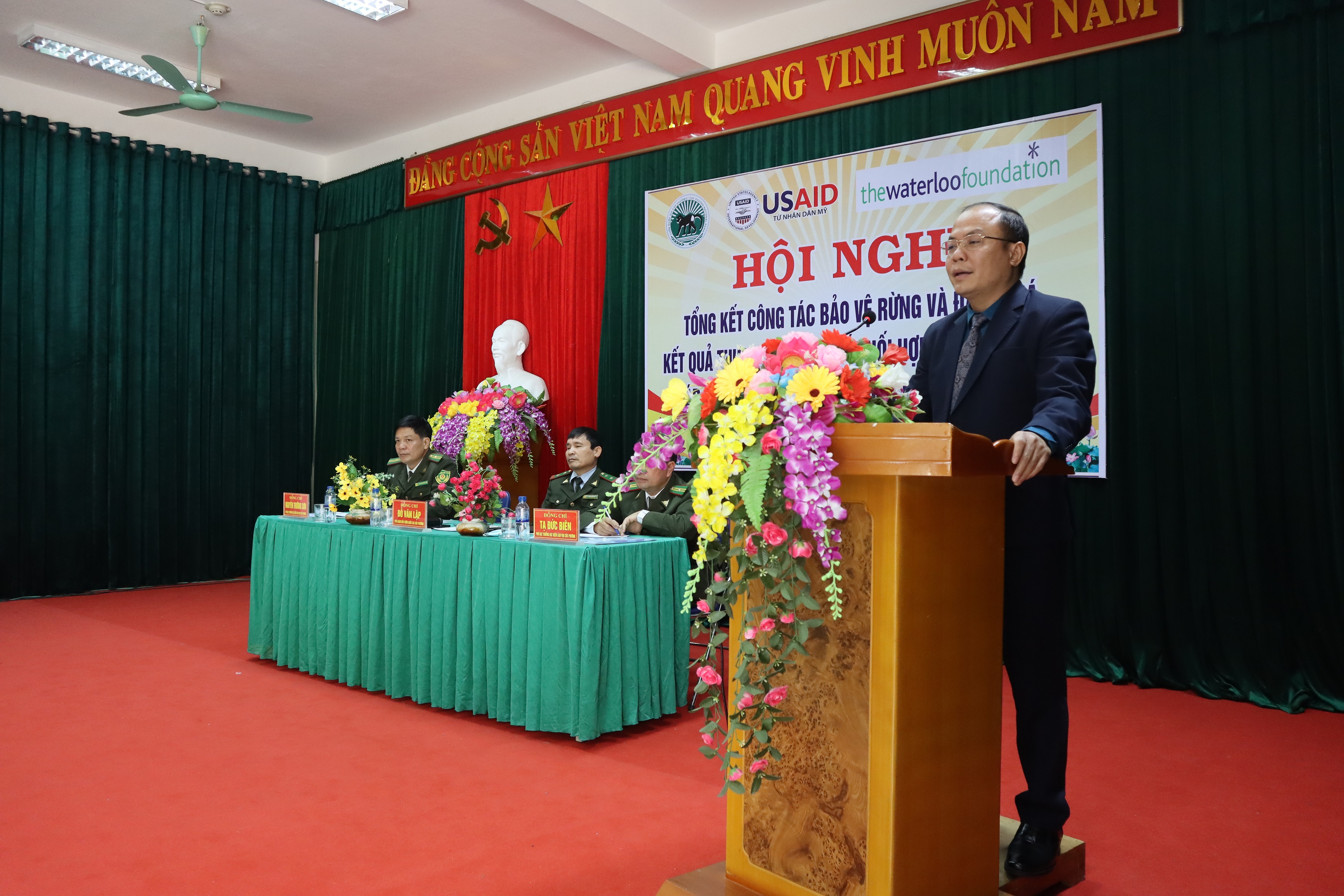 Ông Nguyễn Văn Chính, Giám đốc Vườn Quốc gia Cúc Phương phát biểu tại hội nghị.