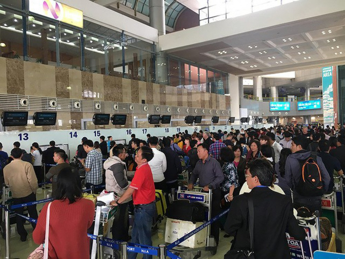 Nhiều người Việt từ châu Âu, ASEAN hồi hương trong hôm nay ở sân bay Nội Bài. Ảnh minh họa: printest.com.