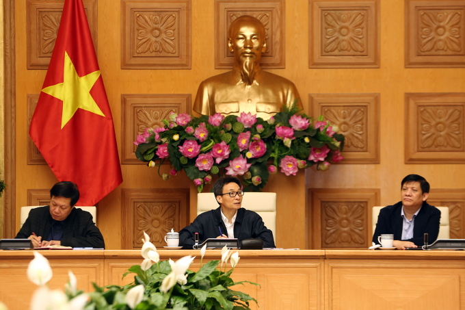 vu-duc-dam-1-162412_490.jpg Phó Thủ tướng Vũ Đức Đam chủ trì cuộc họp Ban Chỉ đạo quốc gia phòng chống dịch bệnh viêm đường hô hấp cấp do chủng mới của virus Corona (COVID-19), sáng 26/2. Ảnh: VGP.
