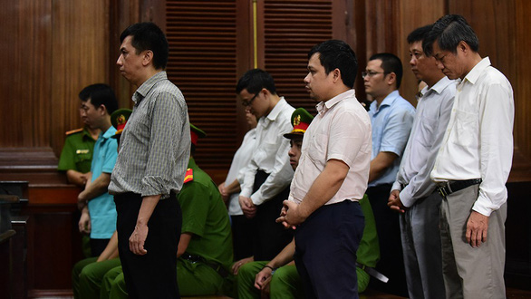 pharma-141005_543.jpg Phiên tòa xét xử vụ bê bối VN Pharma. Ảnh: TT.