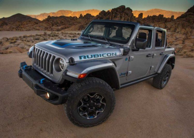 gia-xe-jeep-wrangler-2021-rubicon-muaxegiatot-vn-071543_351.jpg Mẫu Jeep Wrangler Rubicon đời 2021 được bán tại Việt Nam với giá lăn bánh từ 3 đến 4 tỷ đồng.
