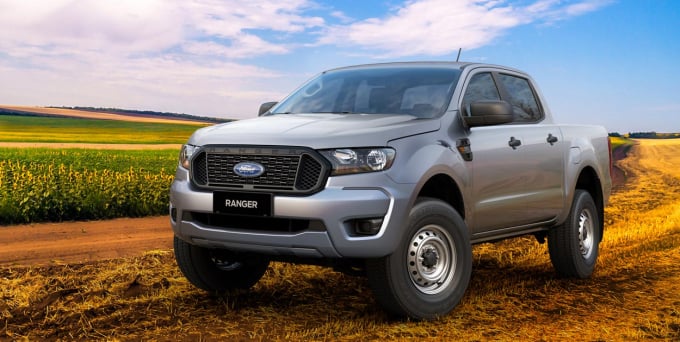 ford-ranger-xl-1-083436_376.jpg Những chuyên gia kiểm định sản phẩm của Forrd thường cần có trung bình 10 năm kinh nghiệm trong lĩnh vực của họ.