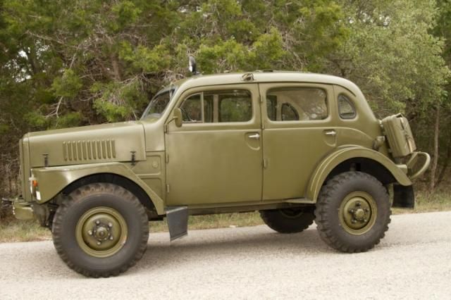 2-072257_425.jpg Volvo TP21 (1953-1956) có cái tên rất lạ là 'Terrang-Sugga'.