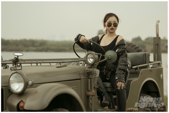 22146876737a8124d86b-132640_90.jpg Mặc dù là mẫu xe quân sự nhưng Jeep Bantam vẫn có nhiều đường nét uyển chuyển nhẹ nhàng.