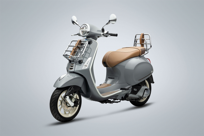 48938fc295cc67923edd-141633_497.jpg Vespa PicNic có tổng cộng 300 xe ở phiên bản đặc biệt này.