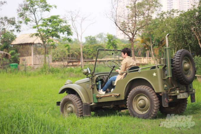 img_4713-002756_699.jpg Chiếc xe có hệ thống dẫn động 4X4 nên khá linh hoạt trên đường gập ghềnh.