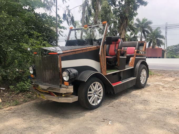 img_0140-132928_107.jpg Xe sử dụng động cơ 250cc với dẫn động cầu sau.