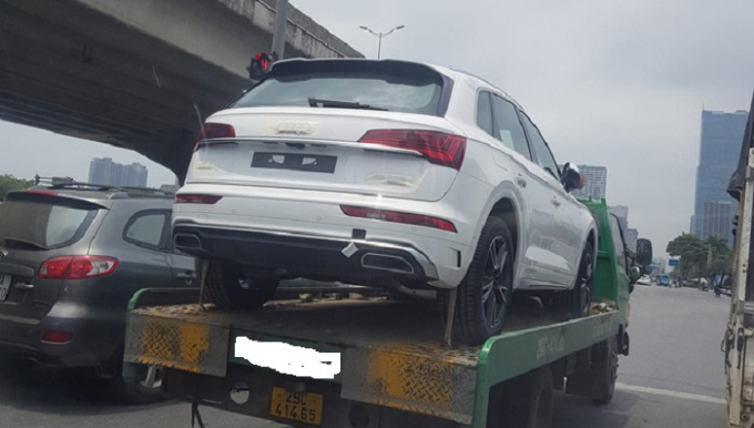 n-084127_804.jpg Chiếc Audi Q5 2021 được vận chuyển về kho cách đây không lâu.