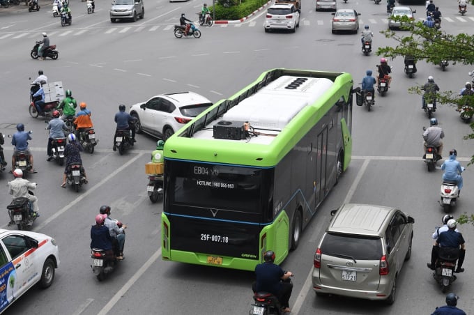 Mục đích của việc chạy thử xe là để làm quen và thử các điều kiện trên tuyến trước khi đi vào vận hành chính thức.