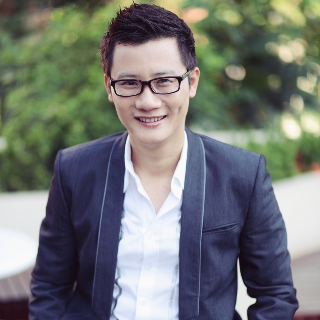 Nhạc sĩ Hoàng Bách.