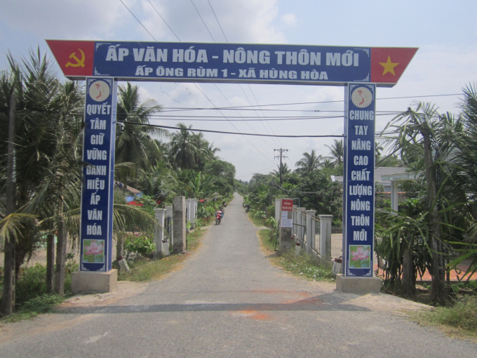 20420399dscn6588-204203.jpg Từ nhiều nguồn vốn, cùng sự đồng thuận của người dân diện mạo ấp văn hóa nông thôn mới Ông Rùm 1, xã NTM Hùng Hòa (huyện NTM Tiểu Cần) thêm khởi sắc.