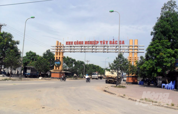 watermark_tay-bac-ga-2226_20200727_819.jpg Công ty Bình Minh xây dựng cho Thanh Hóa hạ tầng Khu công nghiệp Tây Bắc Ga để phát triển kinh tế - xã hội, thu hút đầu tư. Ảnh: Võ Dũng.