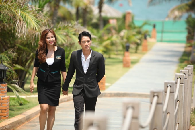 lv-phan-995-1528_20200730_522.jpg 'Vực thẳm chiều trôi' còn là sự đối đầu giữa thiện ác trước cám dỗ đồng tiền.