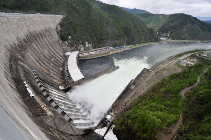 yunnan-dam1-15880849056571511810581-1039_20200916_886.jpg Ngày 15/9, người phát ngôn Bộ Ngoại giao Trung Quốc Triệu Lập Kiên chỉ trích Mỹ thổi phồng các vấn đề tài nguyên sông Mekong nhằm gieo rắc mối bất hòa giữa các nước trong khu vực. Trong ảnh là đập thủy điện Vân Nam của Trung Quốc xây dựng chặn ngang dòng Mekong. Ảnh: Mekong Eye