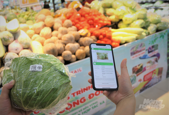 Việc có thể truy suất nguồn gốc sẽ giúp người tiêu dùng tin tưởng hơn về chất lượng nông sản của bà con vùng cao. Ảnh: Phạm Hiếu.