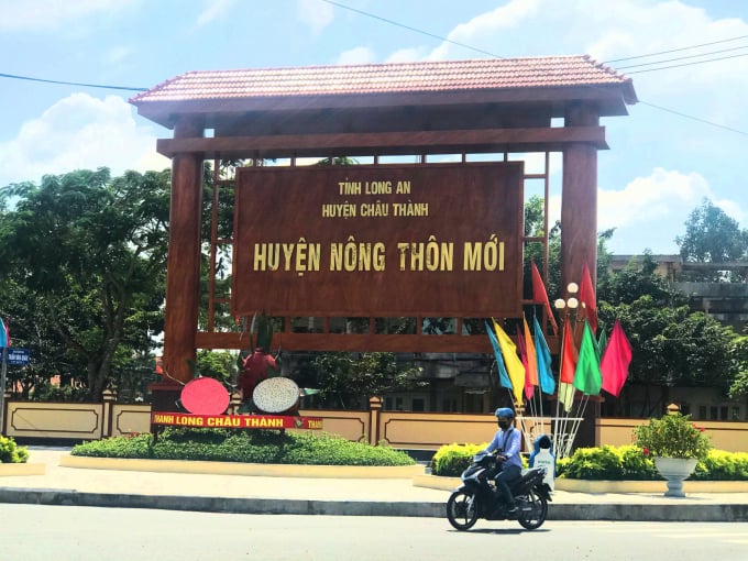 long-an-phong-trao-xay-dung-nong-thon-moi-phat-trien-manh-o-dbscl-1125_20201118_423.jpg Long An là một trong những địa phương có phong trào xây dựng nông thôn mới phát triển mạnh ở ĐBSCL. Ảnh: Minh Đảm.
