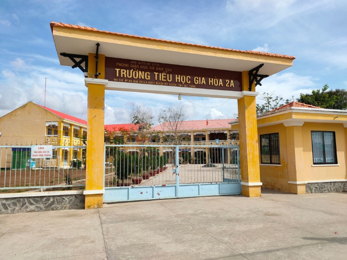z2340683233938_6ebc1f658553d994a87443c058b86dc0-1531_20210224_774.jpg Trường Tiểu học Gia Hòa 2 đã đạt chuẩn Quốc gia. Ảnh: Trọng Linh.
