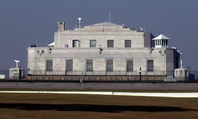 Căn cứ Fort Knox nhìn từ xa. Ảnh: U.S. Bullion Depository.