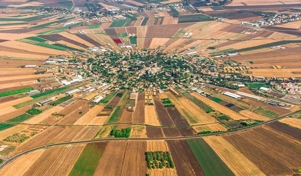 moshav-israel-26-2201_20210313_161.jpg Moshav Nahalal ở thung lũng Jezreel, Israel. Ảnh: Flickr/Ofir Ben Tov.