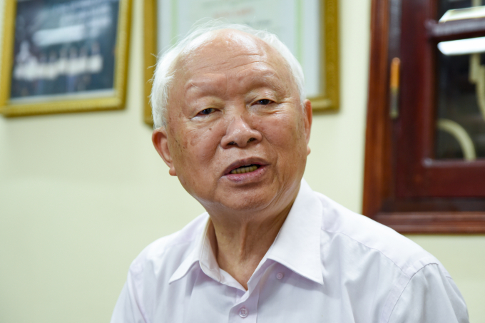 GS.TS Lê Đình Khả, nguyên Viện trưởng Viện Nghiên cứu giống và Công nghệ sinh học lâm nghiệp (Viện Khoa học Lâm nghiệp Việt Nam). Ảnh: Tùng Đinh