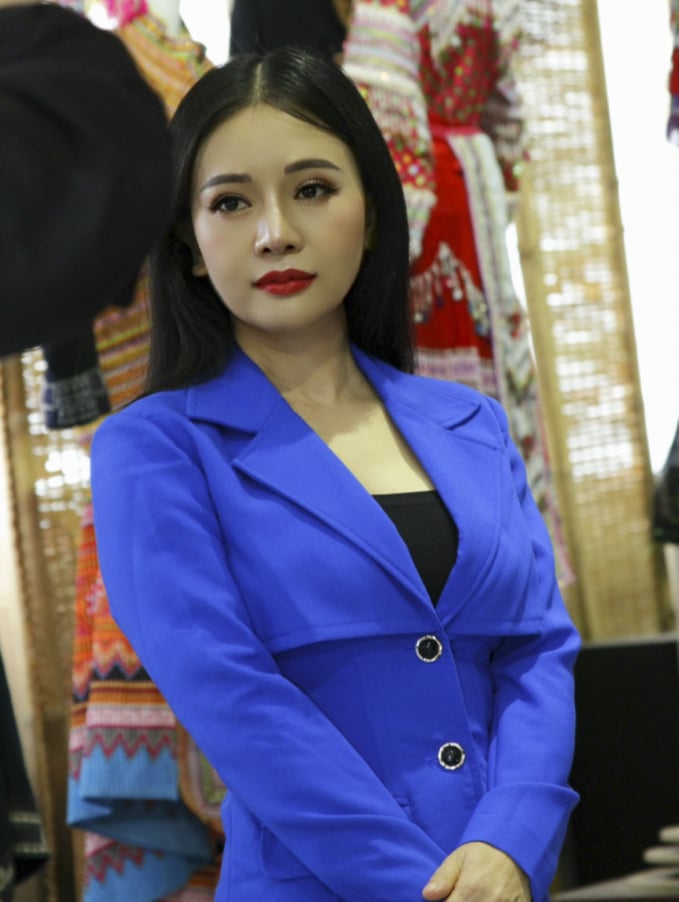 hoa-khoi-hoang-ha-1019_20210622_217.jpg Hoa khôi thân thiện môi trường Hoàng Hà.