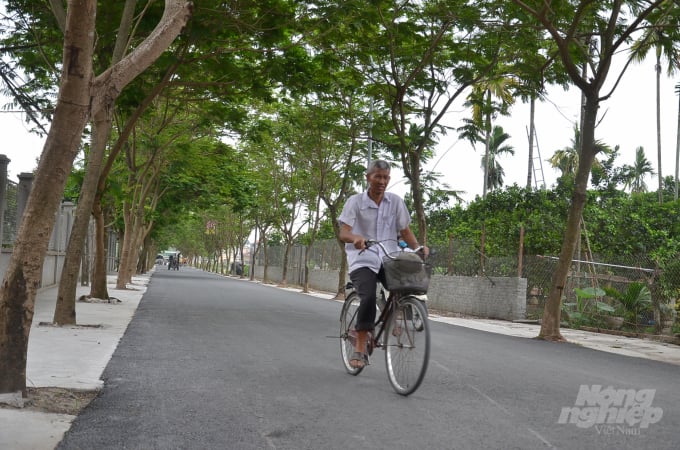watermark_dsc_3952-1418_20210712_365.jpg Những con đường xanh, sạch. Ảnh: NNVN.