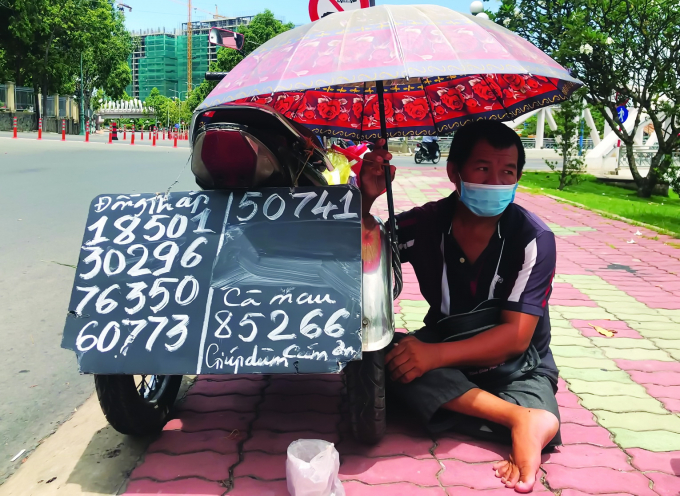 ve-so-2-1218_20210725_901.jpg Lao động tự do tại Tây Ninh. Ảnh: CTV.
