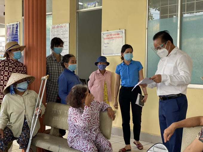 0f31bb7ab9104e4e1701-1158_20210725_46.jpg Các địa phương khẩn trương chi hỗ trợ cho người lao động. Ảnh: CTV.