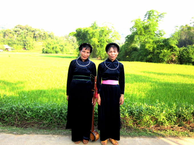 Phụ nữ Tày ở Chợ Chu đôn hậu và mến khách. Ảnh: Thế Lượng.