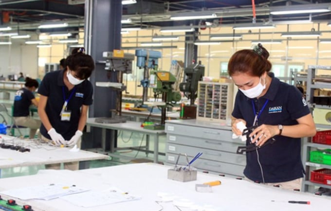 Người lao động của một số doanh nghiệp tỉnh Đồng Nai thực hiện '3 tại chỗ'