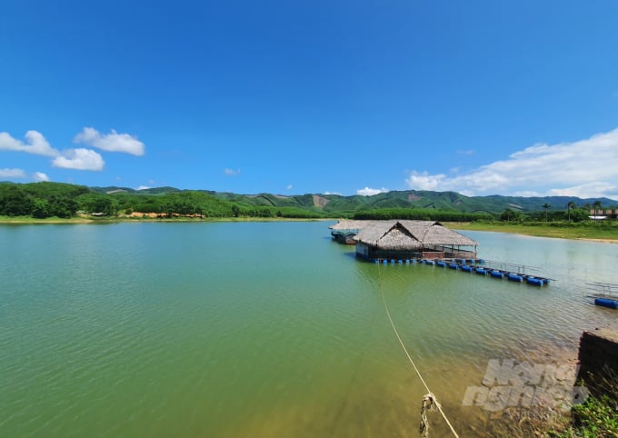 Phong cảnh nên thơ tại Khu du lịch sinh thái Hòn Mát. Ảnh: Việt Khánh.