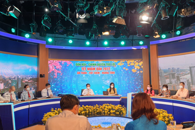 tphcm-1249_20220109_555.jpg Chương trình 'Dân hỏi - Chính quyền trả lời' số đầu tiên năm 2022. Ảnh: TTBC.