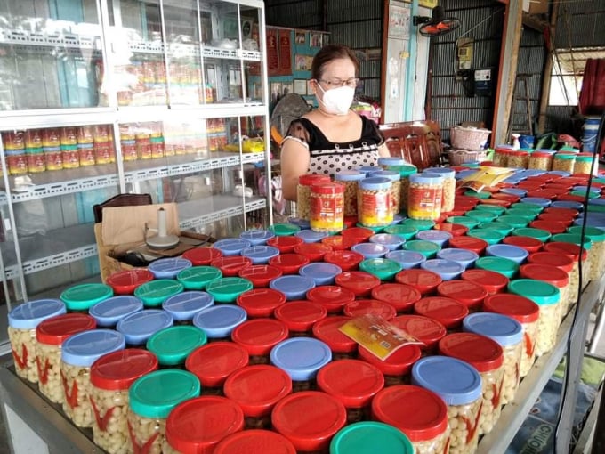 Sản phẩm dưa kiệu Thành Công 2 của xã Phú Hiệp (huyện Tam Nông). Ảnh: Trọng Trung.