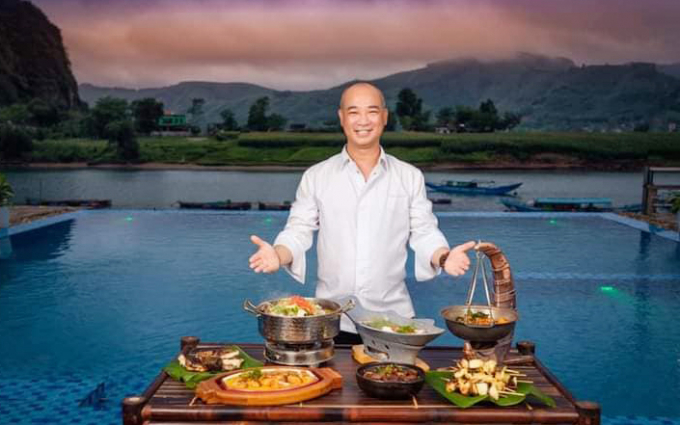 Master Chef Pham Tuan Hai has processed Son river carp into 7 delicious, attractive, and beautiful dishes with masterful skills. Photo: Tam Phung.