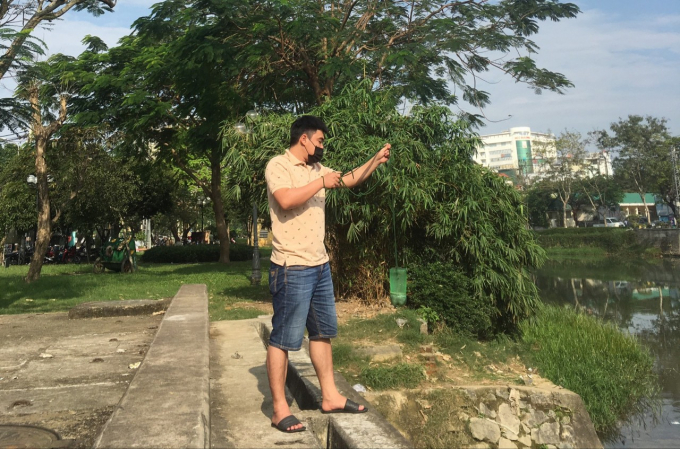 z3246973210389_b7bd2a9b9b35f68cbeb182a9baacecb0-1049_20220310_683.jpg Lấy mẫu phân tích chất lượng nước trên hệ thống thuỷ lợi Tả Trạch.