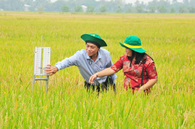 Để người dân nghiệm thu đề tài khoa học và kêu gọi doanh nghiệp tạo thêm xung lực phát triển đề tài.
