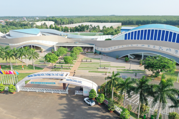 Diện mạo NTM huyện Châu Đức đang dần thay đổi khoác lên mình bộ áo mới xanh - sạch - đẹp. Ảnh: Minh Sáng.