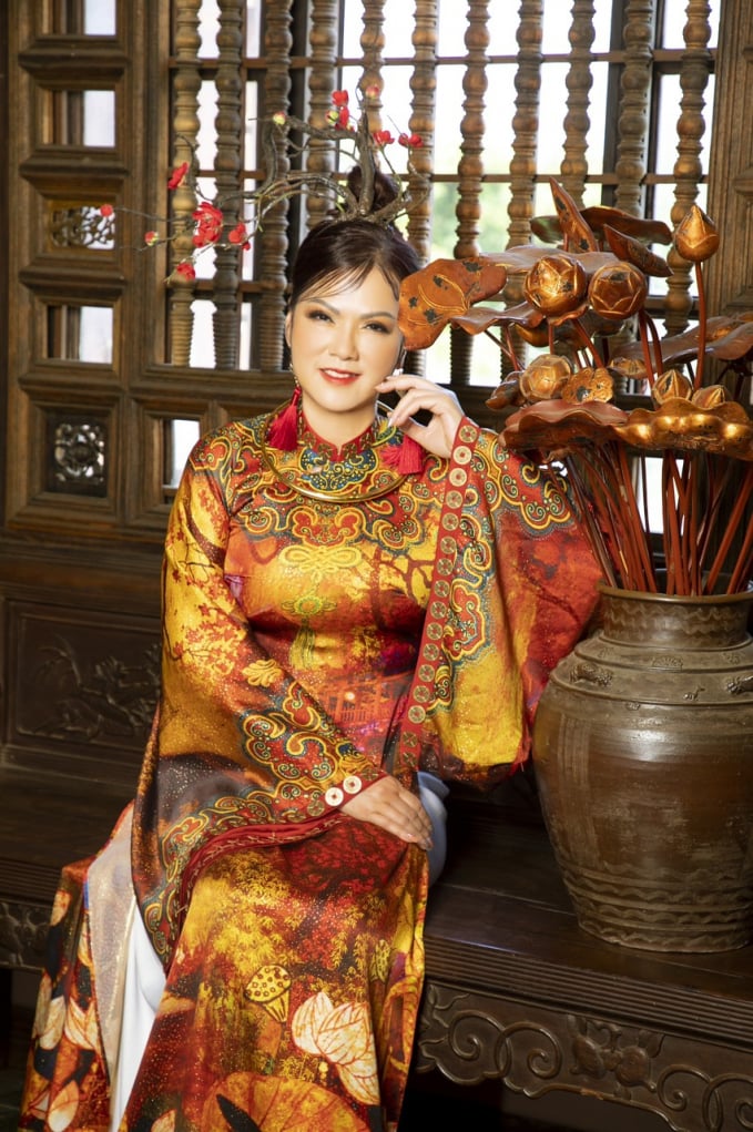 z3491041158114_16cca2757a96a78634b31109584429f7-1011_20220621_35.jpg Ca sĩ Phương Loan gắn bó vợ chồng 33 năm với danh hài Chí Tài.