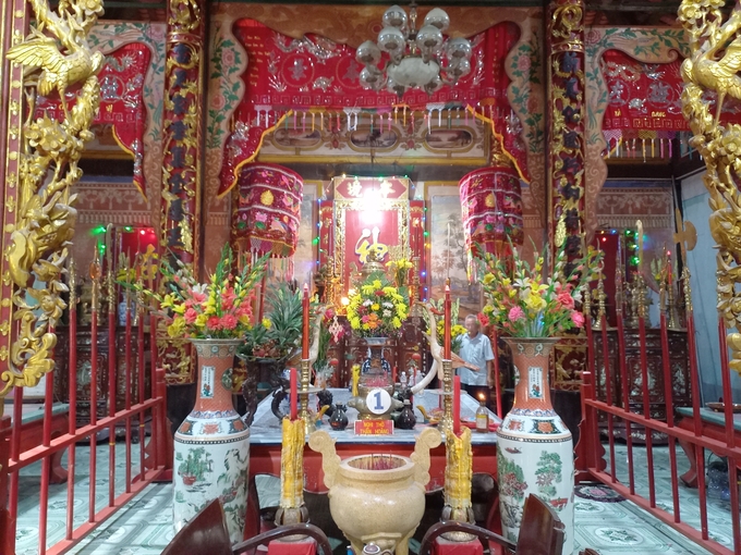 1054216anh-7_khu-tho-thanh-hoang-bon-canh-105421.jpg Empty