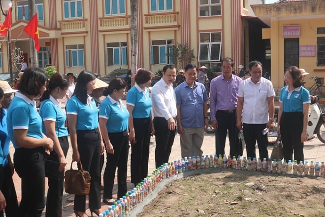 phat-huy-dan-chu-trong-dang-tao-dong-thuan-hoan-thanh-xay-dung-ntm-kieu-mau-1423_20220922_109.jpeg hungyen1