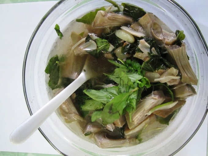 13461953cm3-canh-mit-134619.jpg Empty