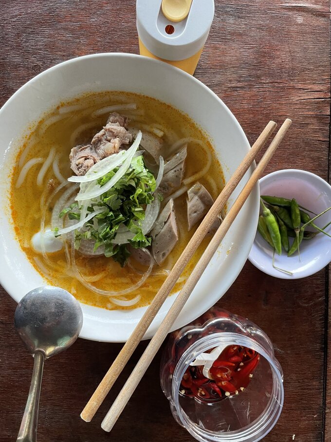 banh-canh-hoi-an-1440_20221213_336.jpg
