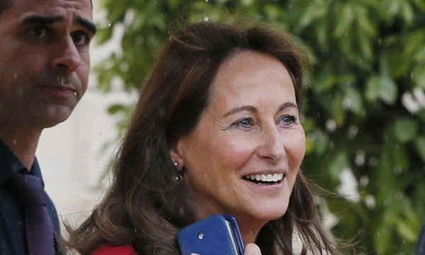  Bà Ségolène Royal, Bộ trưởng Môi trường và Năng lượng Pháp nói: 