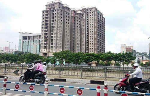 Nhiều dự án nhà ở thương mại không tiêu thụ được nhưng vẫn không thể chuyển sang nhà ở xã hội.